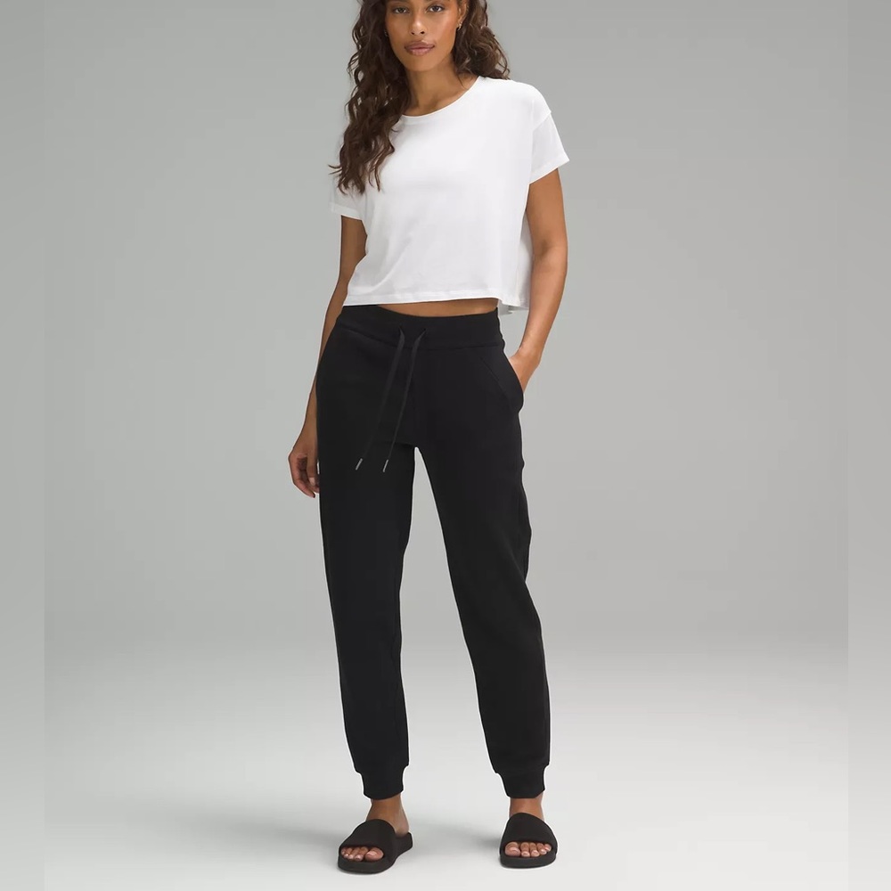 lulu high rise scuba jogger